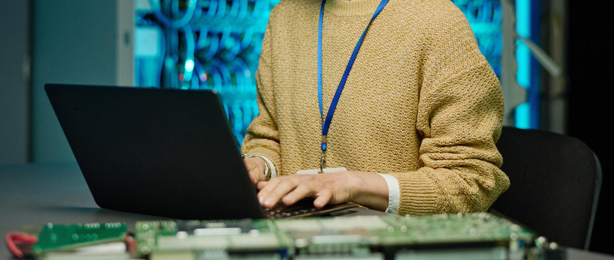 Informaticien - facturation électronique France